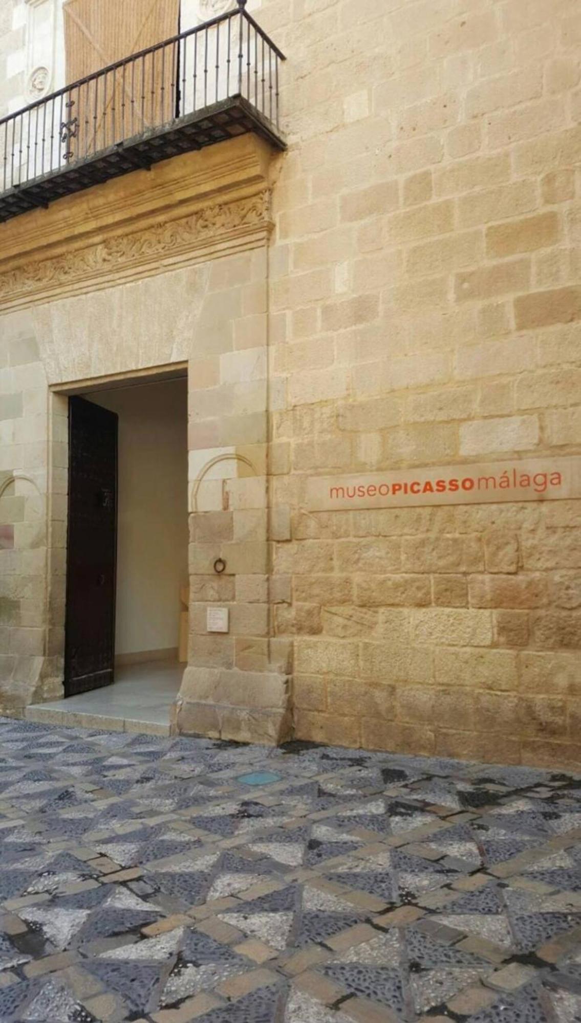 Acogedor Apartamento Picasso Malaga Exterior photo